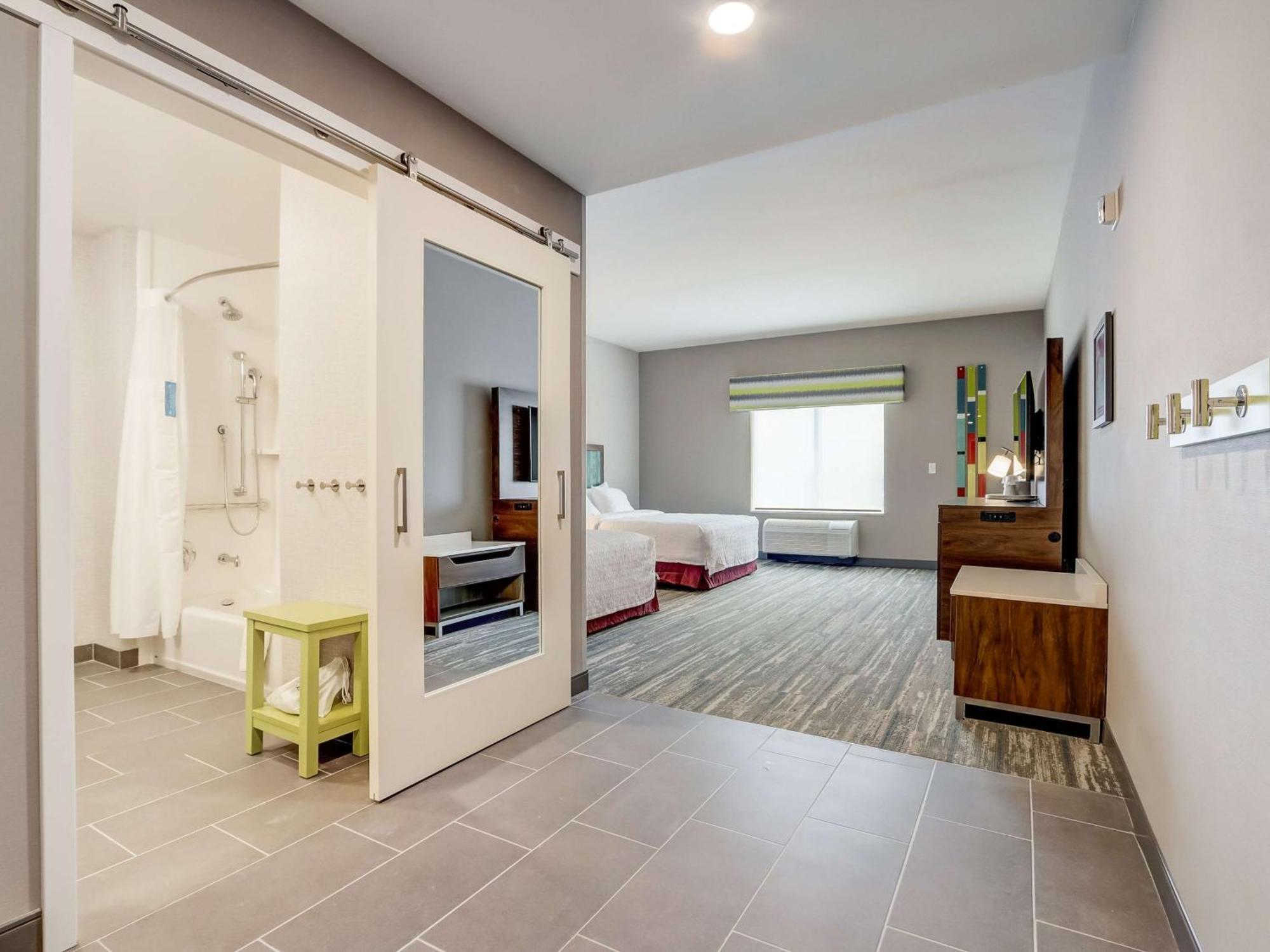 Hampton Inn & Suites Cincinnati Midtown Rookwood Exteriér fotografie