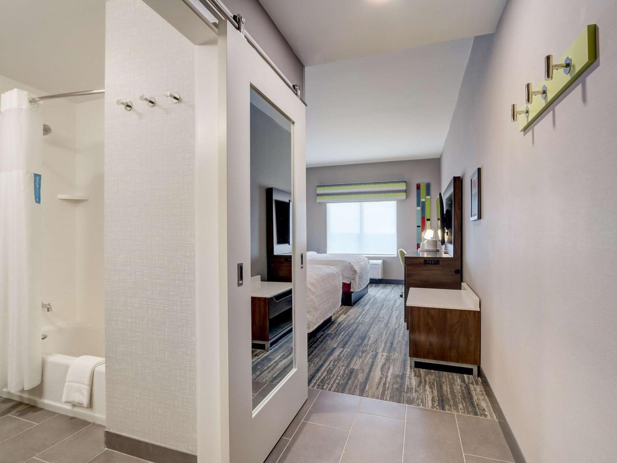 Hampton Inn & Suites Cincinnati Midtown Rookwood Exteriér fotografie