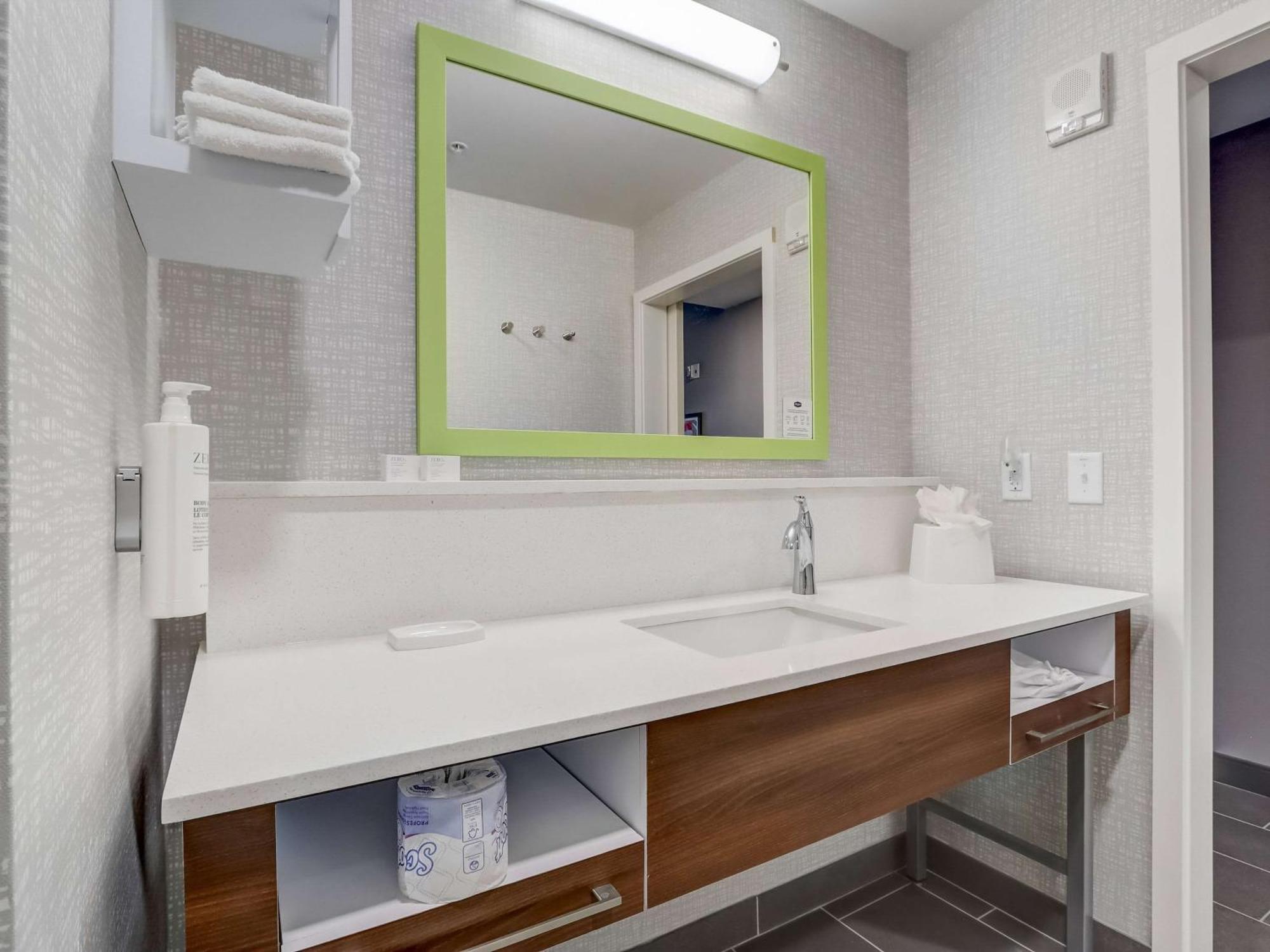 Hampton Inn & Suites Cincinnati Midtown Rookwood Exteriér fotografie