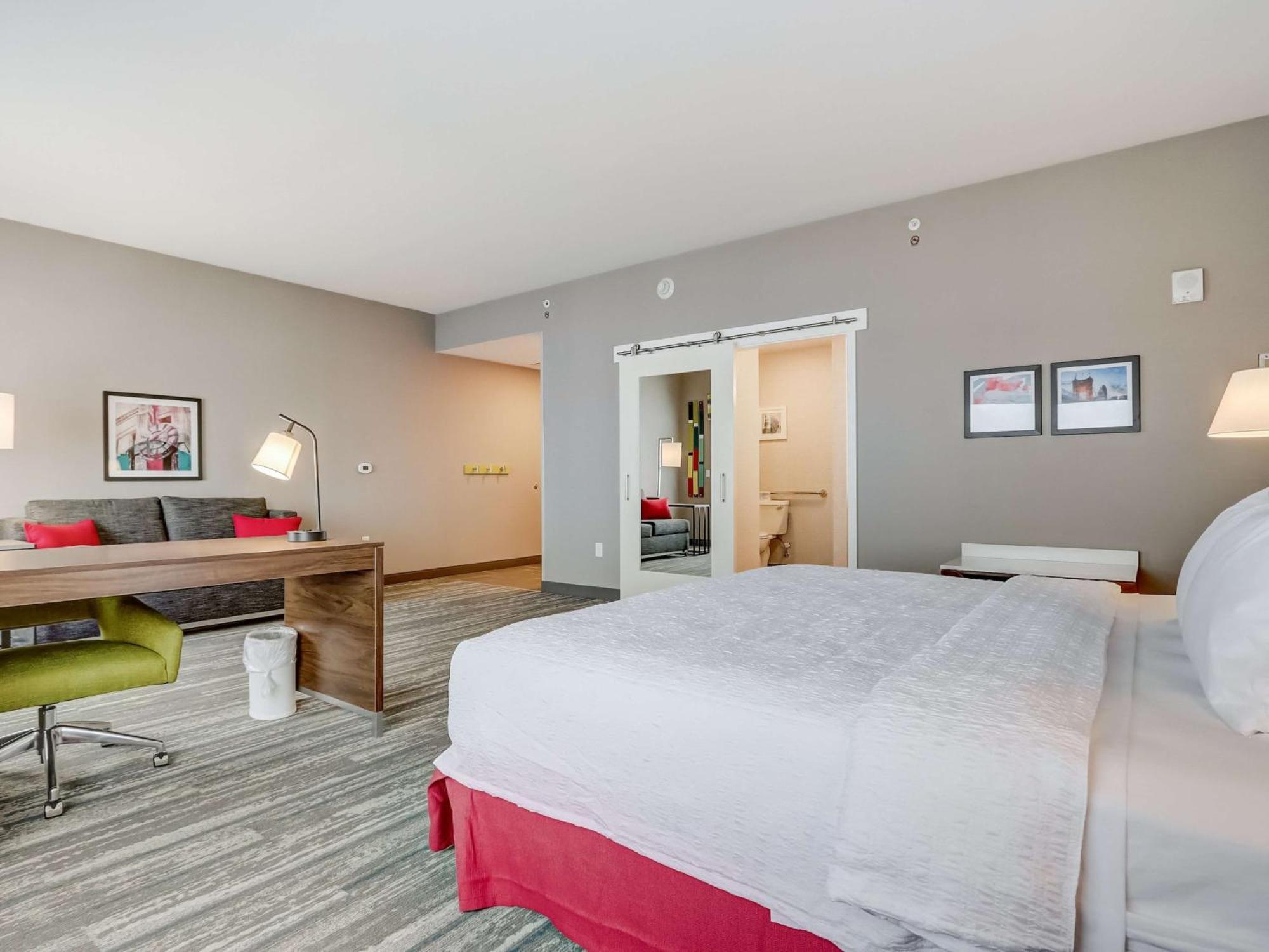 Hampton Inn & Suites Cincinnati Midtown Rookwood Exteriér fotografie