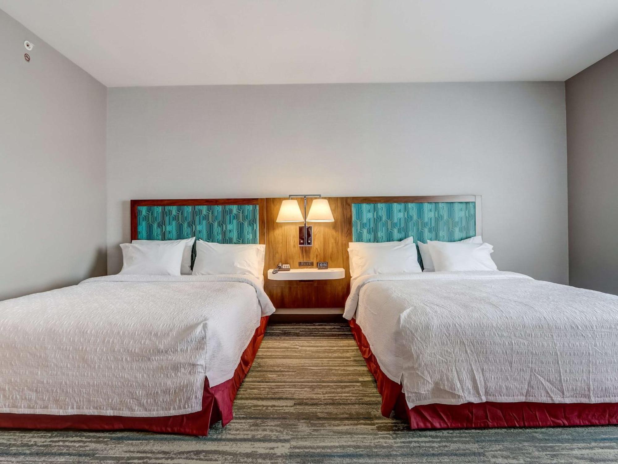 Hampton Inn & Suites Cincinnati Midtown Rookwood Exteriér fotografie