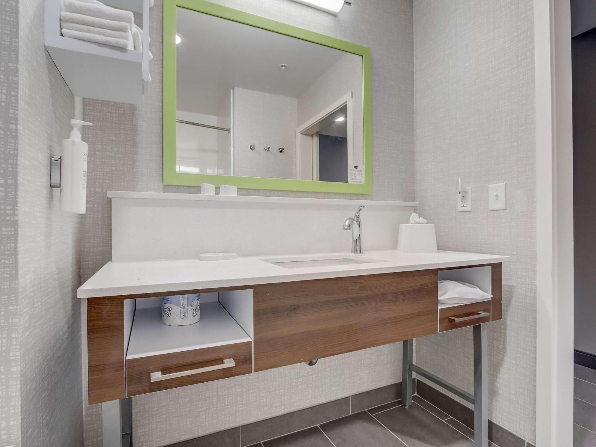 Hampton Inn & Suites Cincinnati Midtown Rookwood Exteriér fotografie
