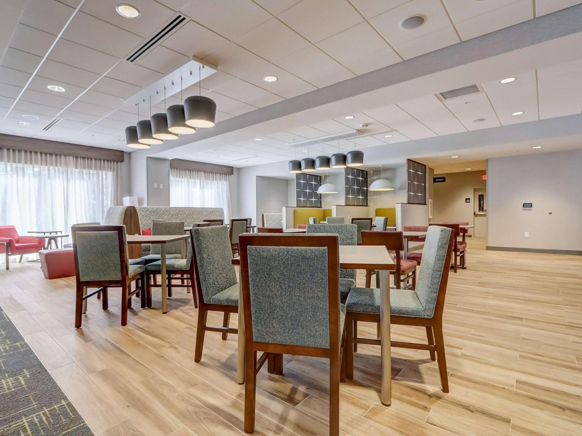 Hampton Inn & Suites Cincinnati Midtown Rookwood Exteriér fotografie