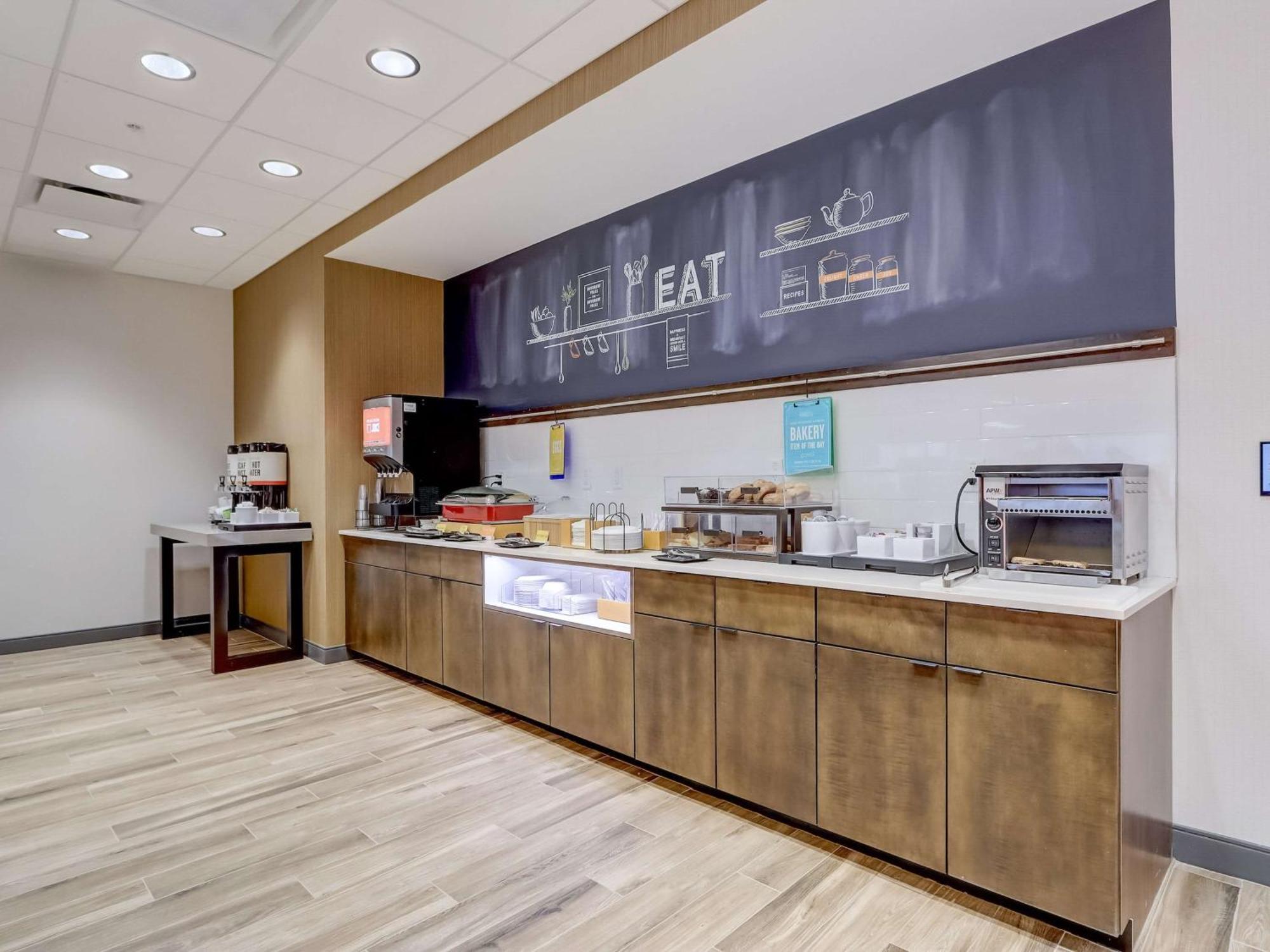 Hampton Inn & Suites Cincinnati Midtown Rookwood Exteriér fotografie